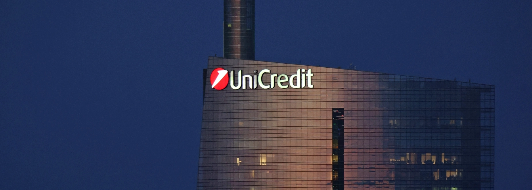 UniCredit Tower at night